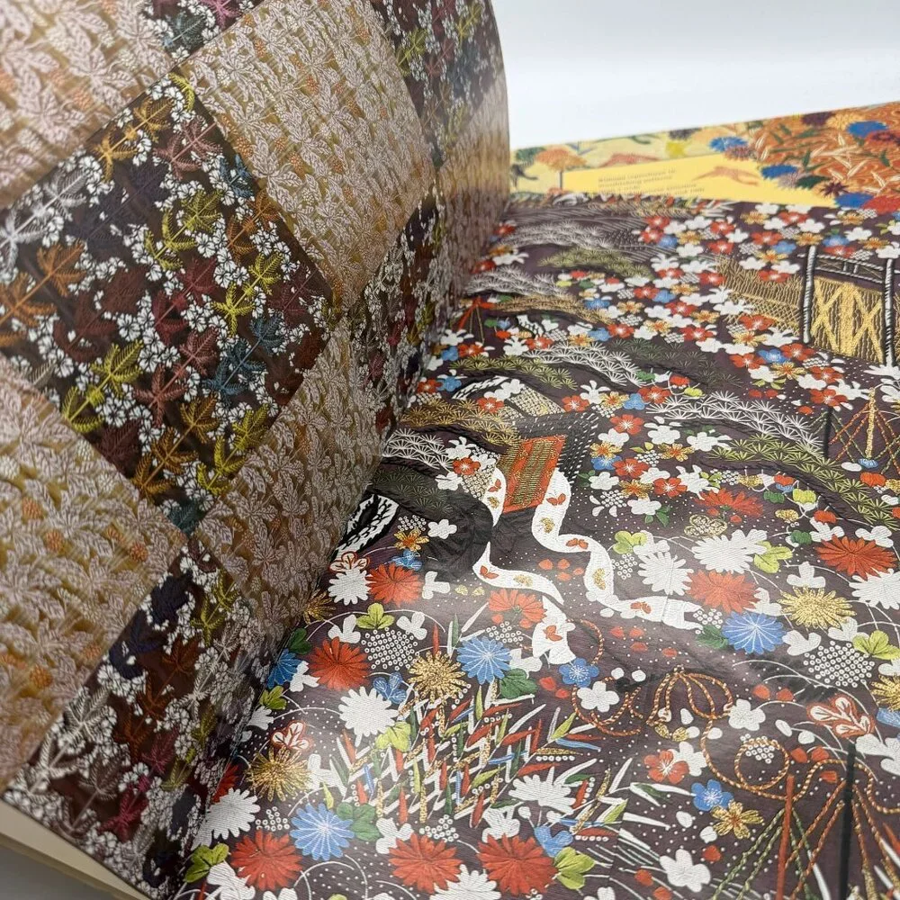 Kimono Japanese Designs 16 Different Patterns Gift Wraps by Artists 0810929546